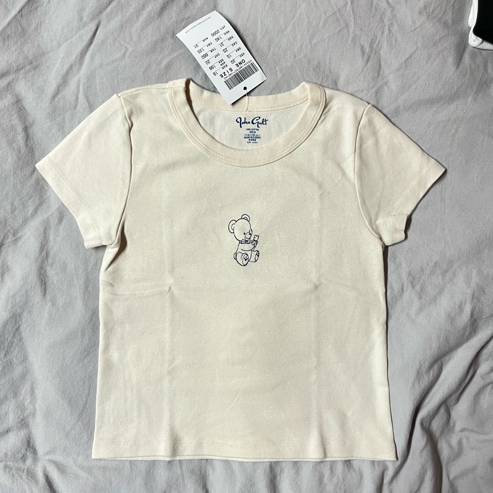 ashlyn bear top